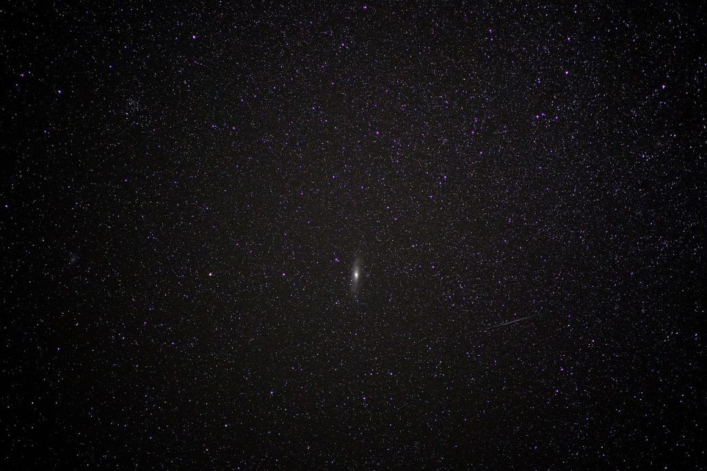 Un bolide spectaculaire illumine le ciel européen : impact confirmé en Allemagne